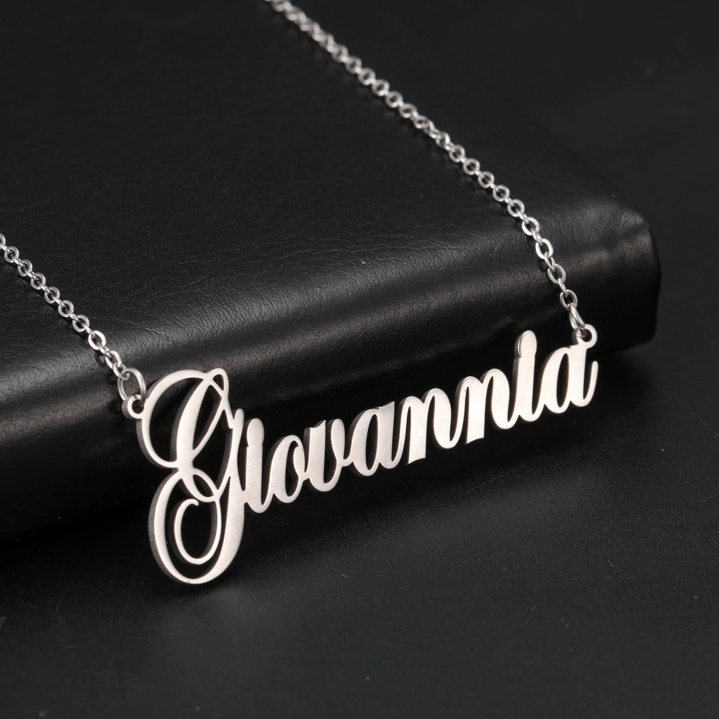 SilverLuxe Creations – Luxury silver, tailored for you